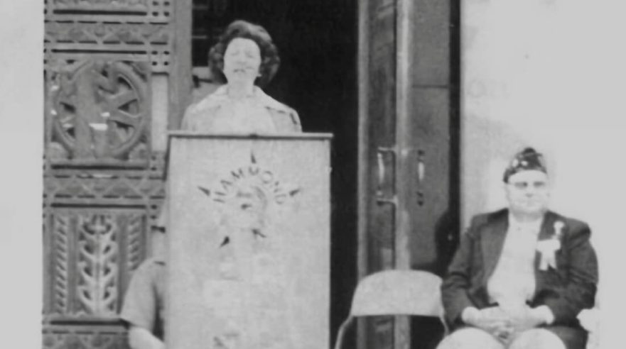 Bi-Centennial Commissioner’s address in front of the bronze doors of City Hall, circa 1976.
